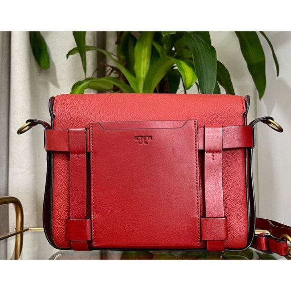 ♦️♦️ TORY BURCH AUTHENTIC DEEP RED ALASTAIR RUNWAY SADDLE BAG ♦️♦️ - Picture 6 of 16